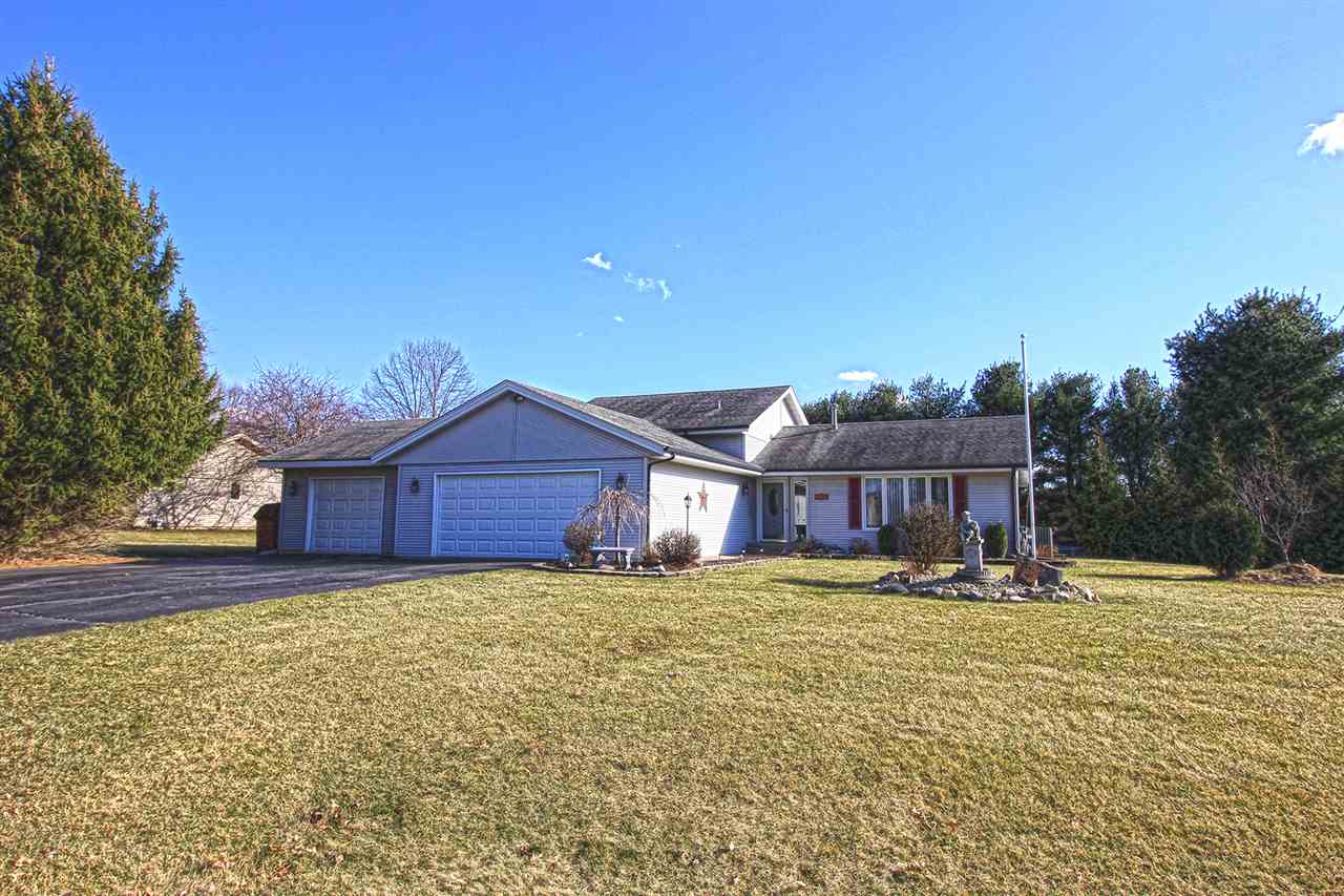 6361 White Dove Road Roscoe, IL 61073 - Photo 1 of 25 Gallery Image 1