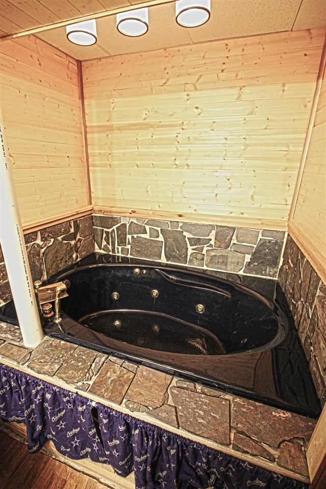 6361 White Dove Road Roscoe, IL 61073 - Photo 13 of 25 Gallery Image 13