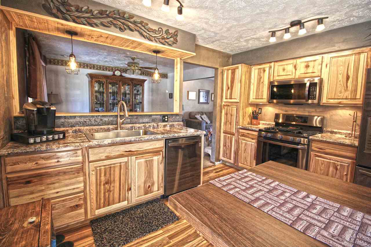 6361 White Dove Road Roscoe, IL 61073 - Photo 6 of 25 Gallery Image 6