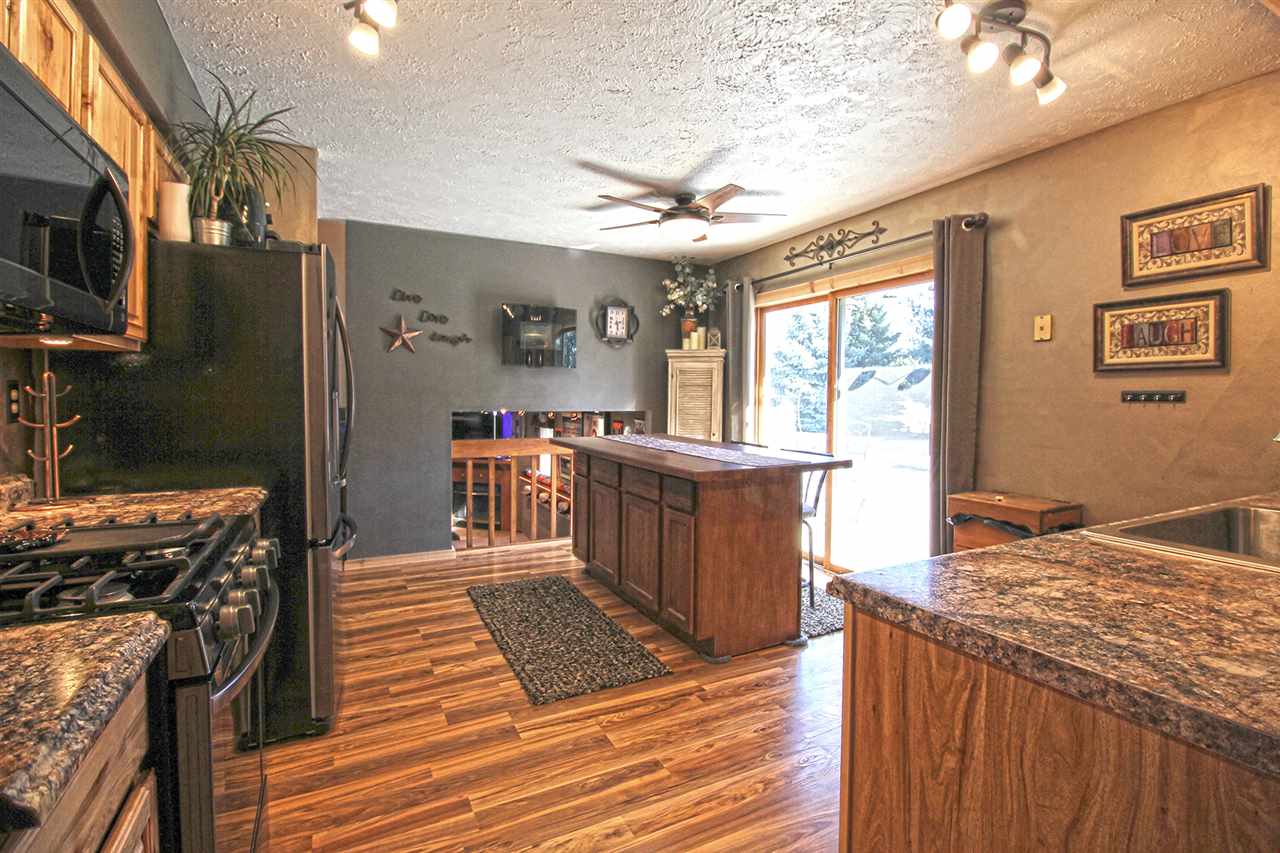 6361 White Dove Road Roscoe, IL 61073 - Photo 7 of 25 Gallery Image 7