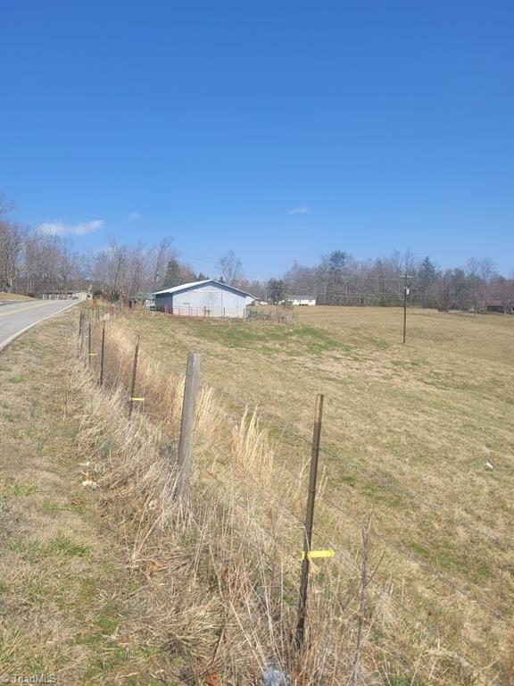 2027 Boiling Springs Road Purlear, NC 28665 - Photo 4 of 8