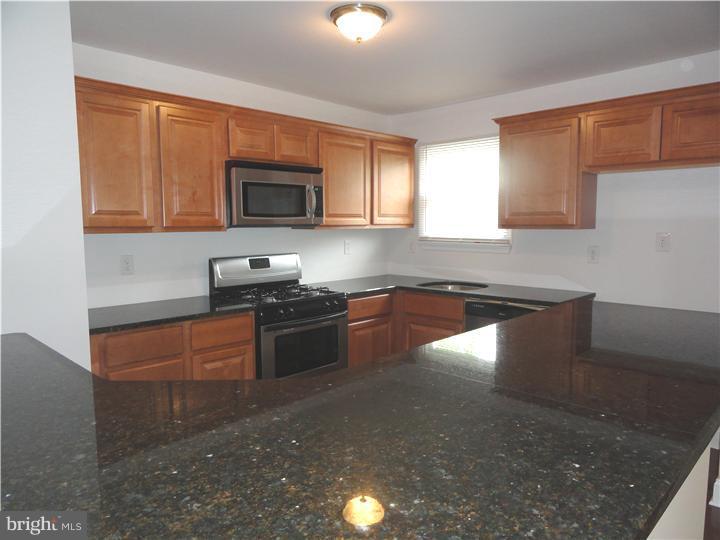 757 Lancing Road Woodbury, NJ 08096 - Photo 4 of 23 Gallery Image 4