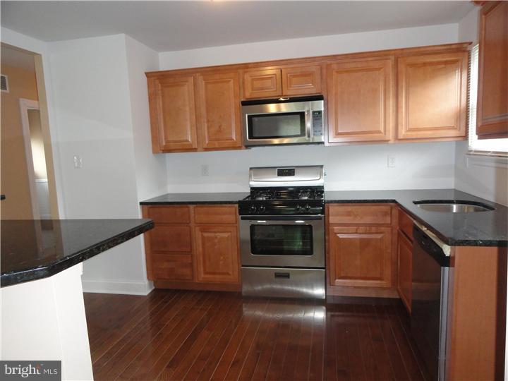 757 Lancing Road Woodbury, NJ 08096 - Photo 5 of 23 Gallery Image 5