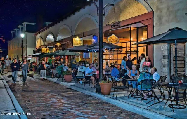 $2,100 | 410 South Villa San Marco Drive, Unit 201, St. Augustine, FL 32086