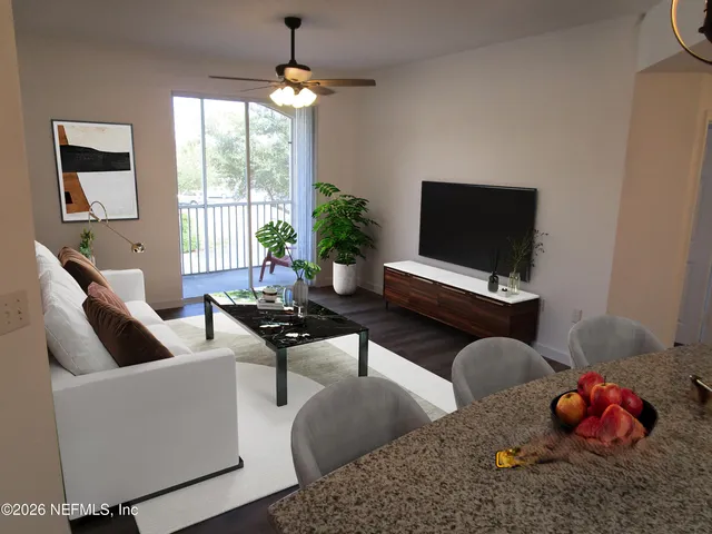 $2,100 | 410 South Villa San Marco Drive, Unit 201, St. Augustine, FL 32086