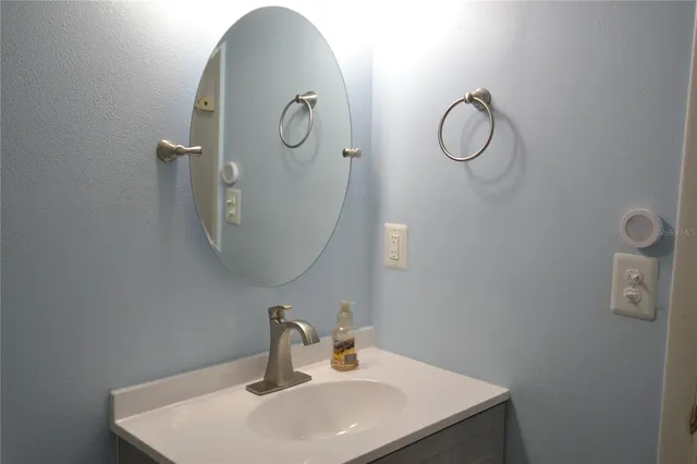 $1,650 | 3232 Lake Pine Way East, Unit H2, Tarpon Springs, FL 34688