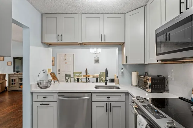 $1,650 | 3232 Lake Pine Way East, Unit H2, Tarpon Springs, FL 34688