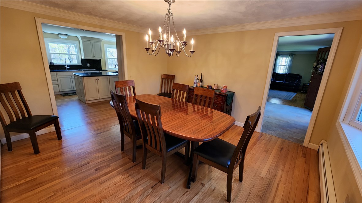 672 Plainfield Pike Scituate, RI 02857 - Photo 9 of 31