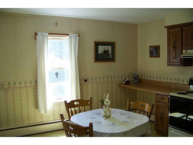 22 Riverview Road Hampden, ME 04444 - Photo 11 of 31 Kitchen.