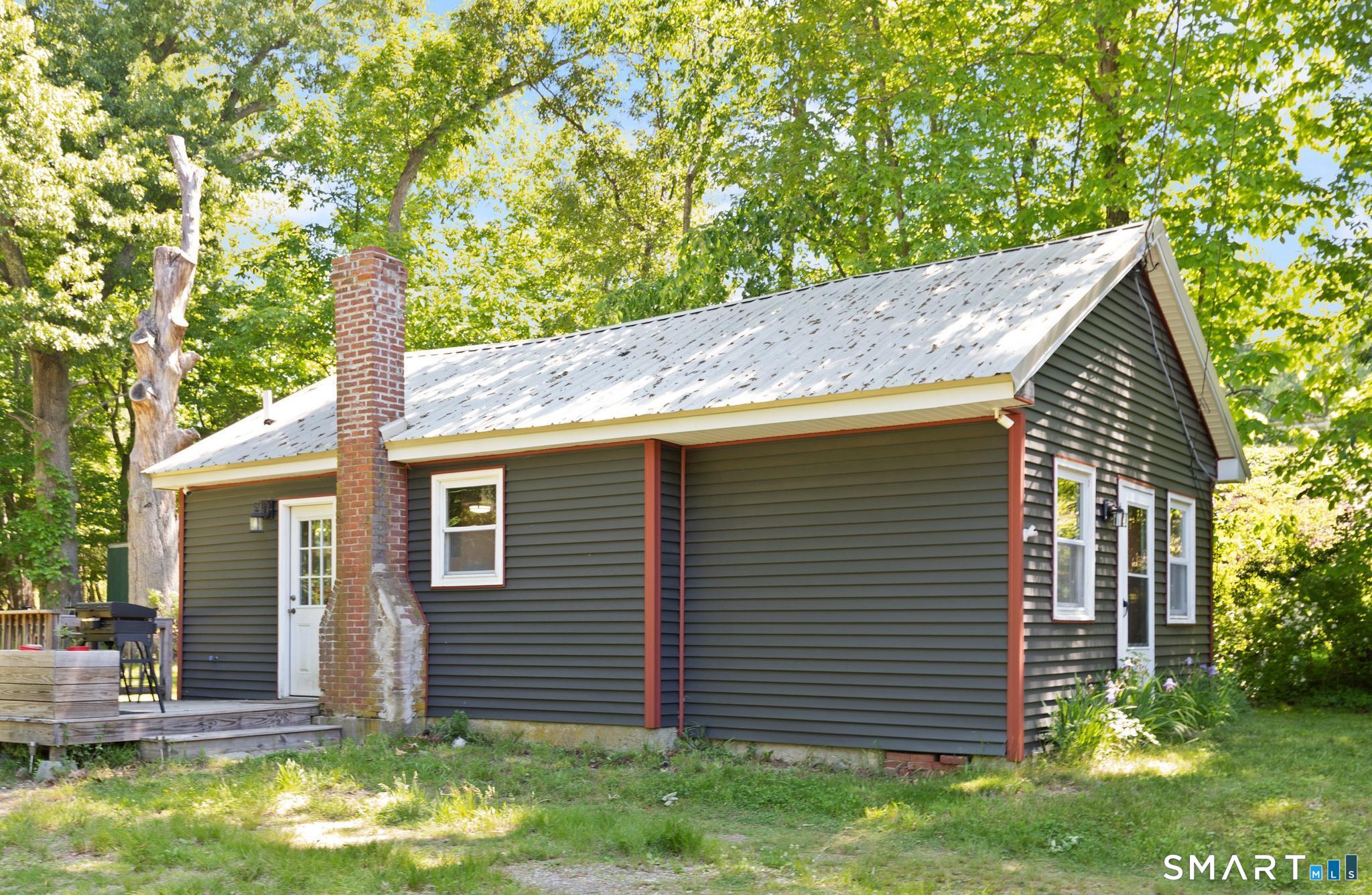 16 Baker Street Killingly, CT 06239 - Photo 6 of 23