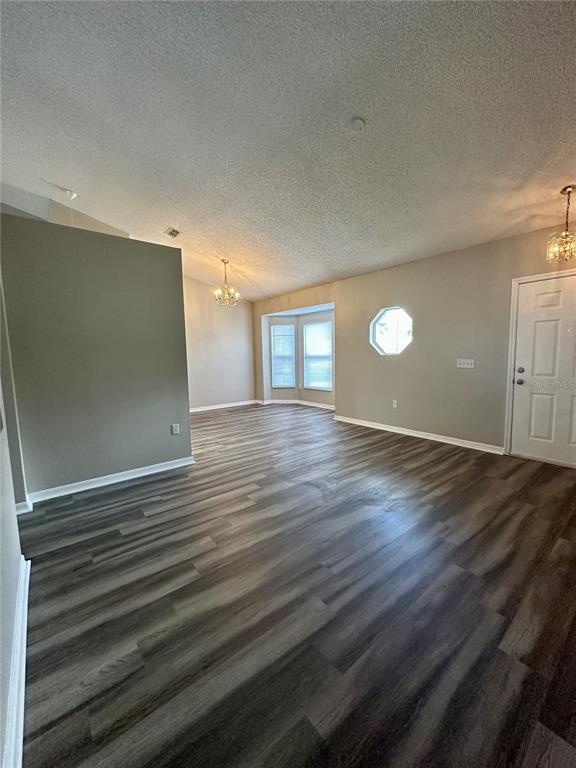 1007 Mayfair Place Kissimmee, FL 34758 - Photo 3 of 14