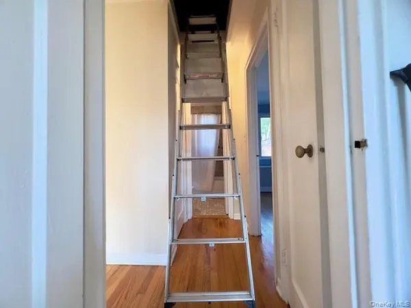 a view of entry way