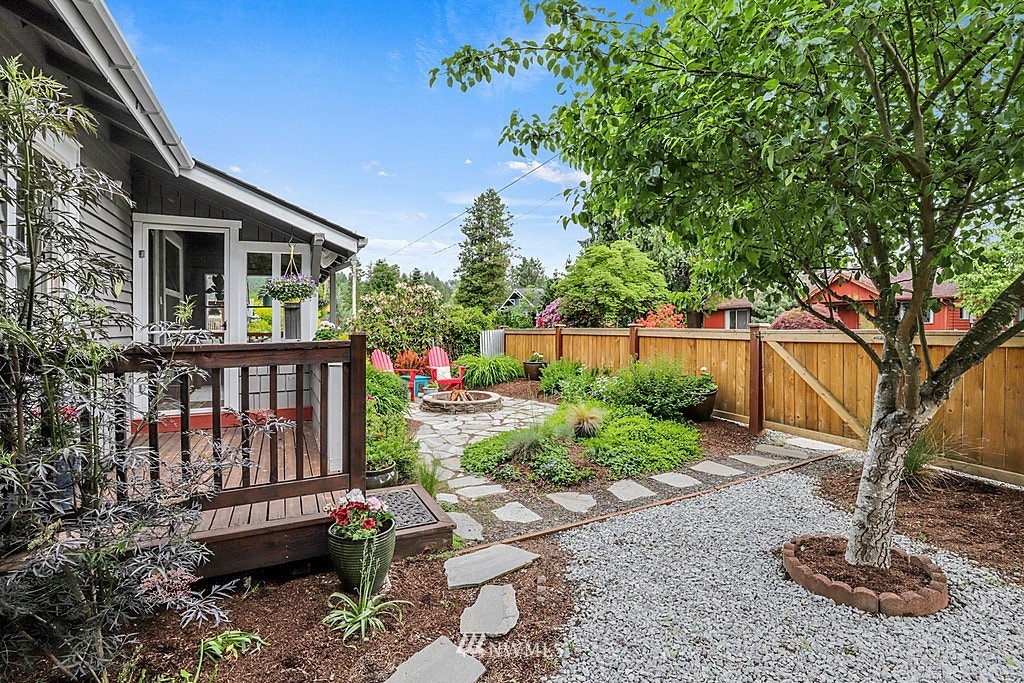 32006 East Rutherford Street Carnation, WA 98014 - Photo 21 of 22 Gallery Image 21