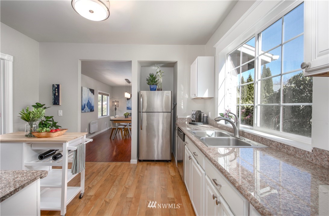 32006 East Rutherford Street Carnation, WA 98014 - Photo 10 of 22 Gallery Image 10
