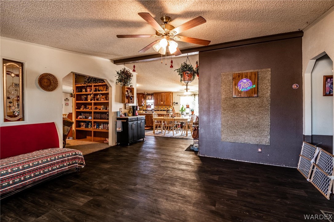 3643 Eloy Road Golden Valley, AZ 86413 - Photo 12 of 55 Gallery Image 12