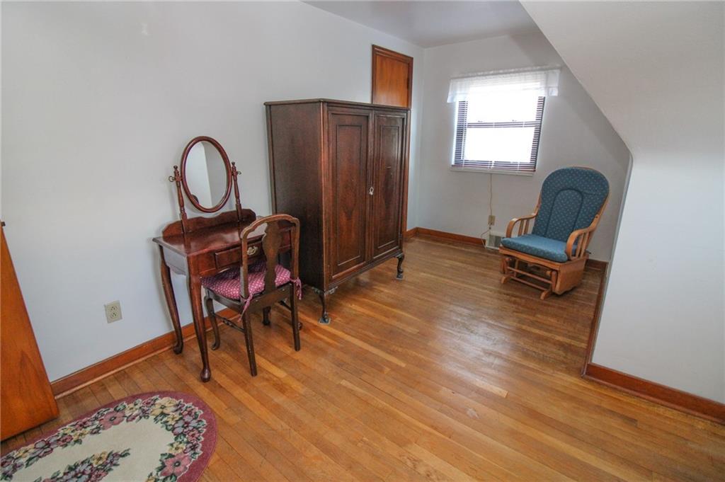 3725 Oakton Road Pittsburgh, PA 15227 - Photo 12 of 25 Gallery Image 12