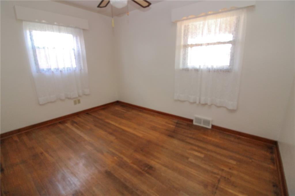 3725 Oakton Road Pittsburgh, PA 15227 - Photo 15 of 25 Gallery Image 15