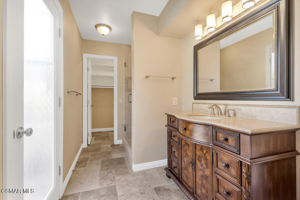 90 La Paz Court Simi Valley, CA 93065 - Photo 22 of 87