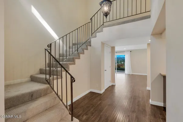 a view of livingroom with hardwood