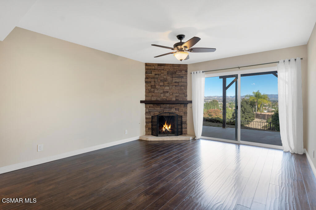 90 La Paz Court Simi Valley, CA 93065 - Photo 38 of 87