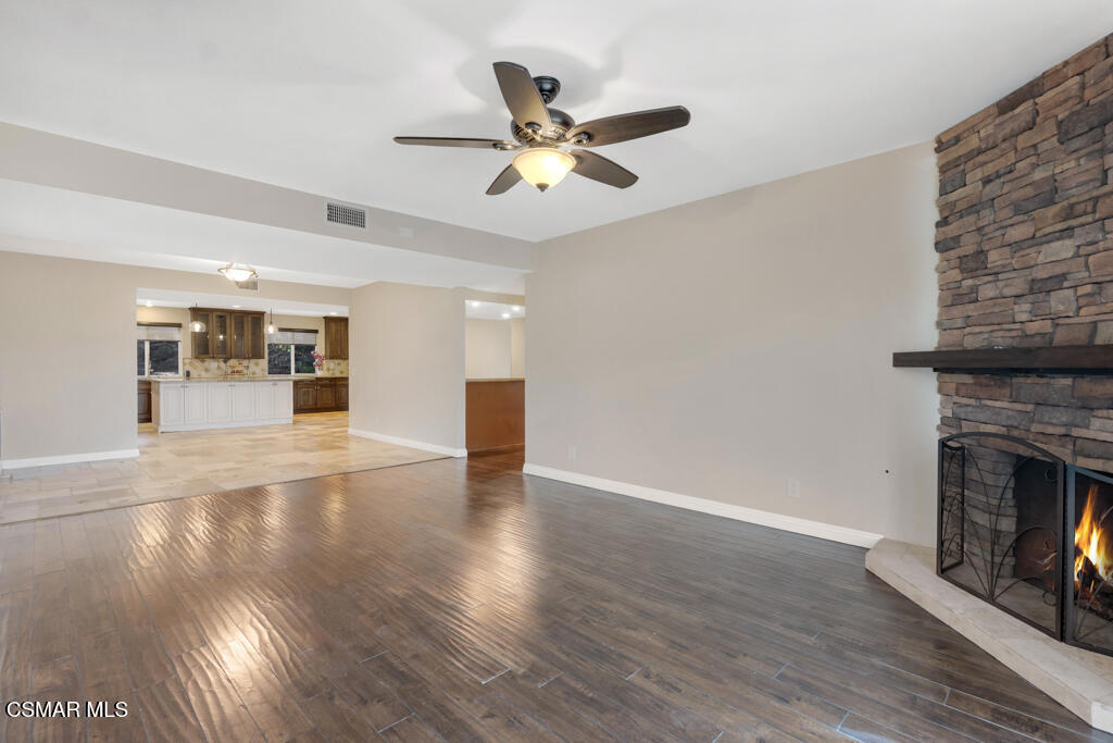 90 La Paz Court Simi Valley, CA 93065 - Photo 39 of 87