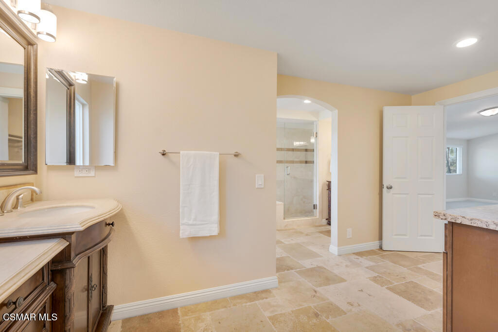 90 La Paz Court Simi Valley, CA 93065 - Photo 58 of 87