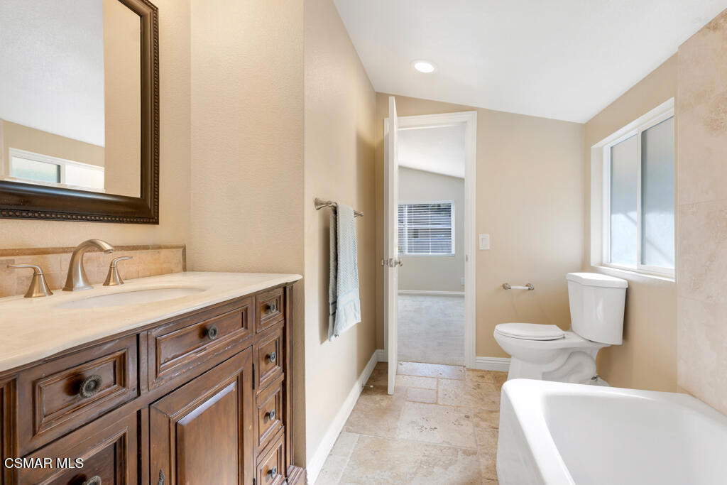 90 La Paz Court Simi Valley, CA 93065 - Photo 66 of 87