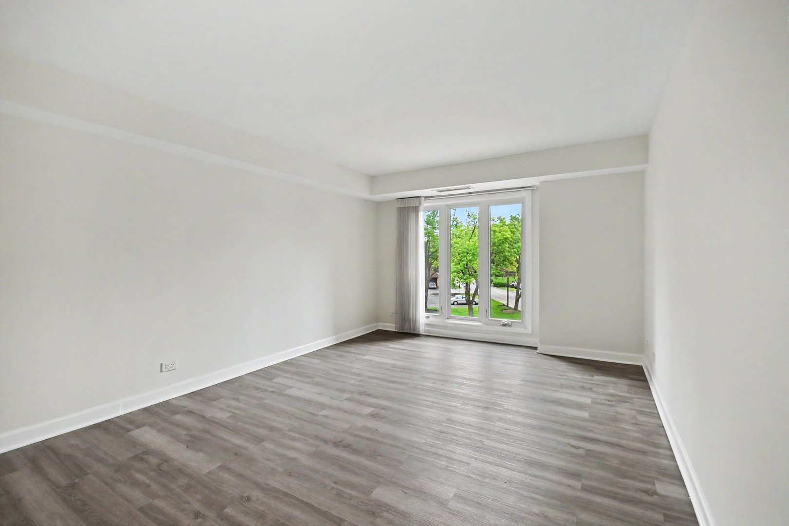 1671 Mission Hills Road, Unit 201 Northbrook, IL 60062 - Photo 13 of 28