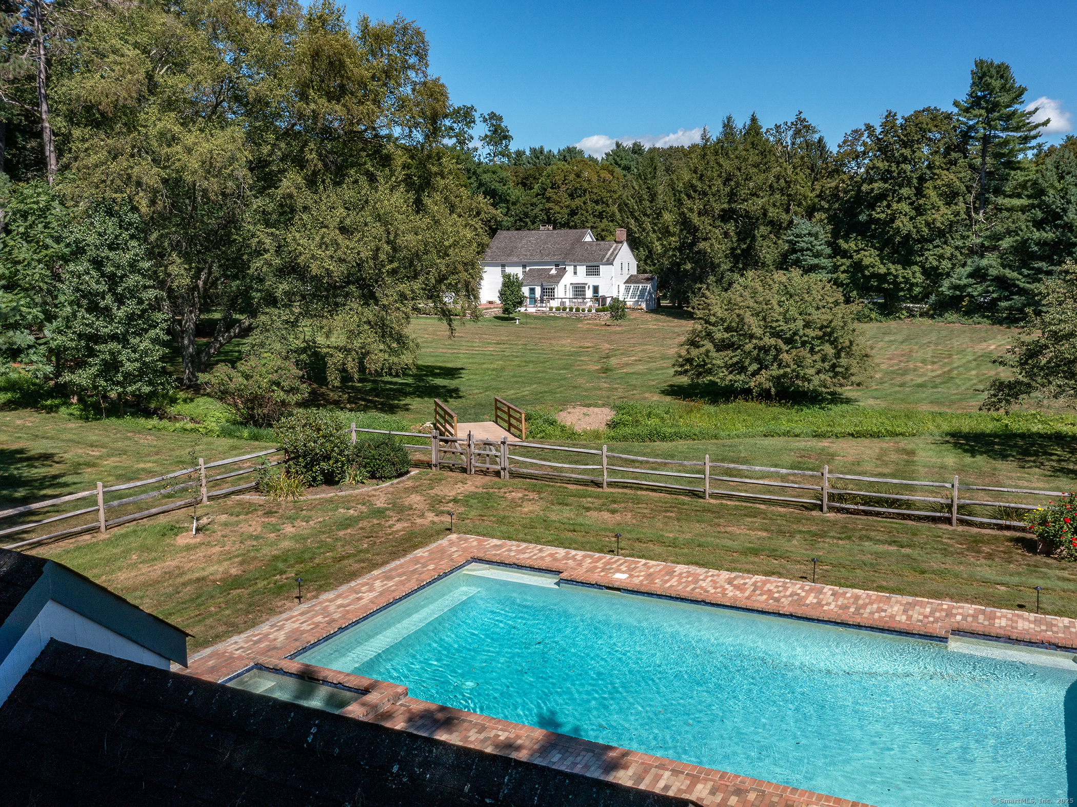 55 Good Hill Road Woodbury, CT 06798 - Photo 5 of 40