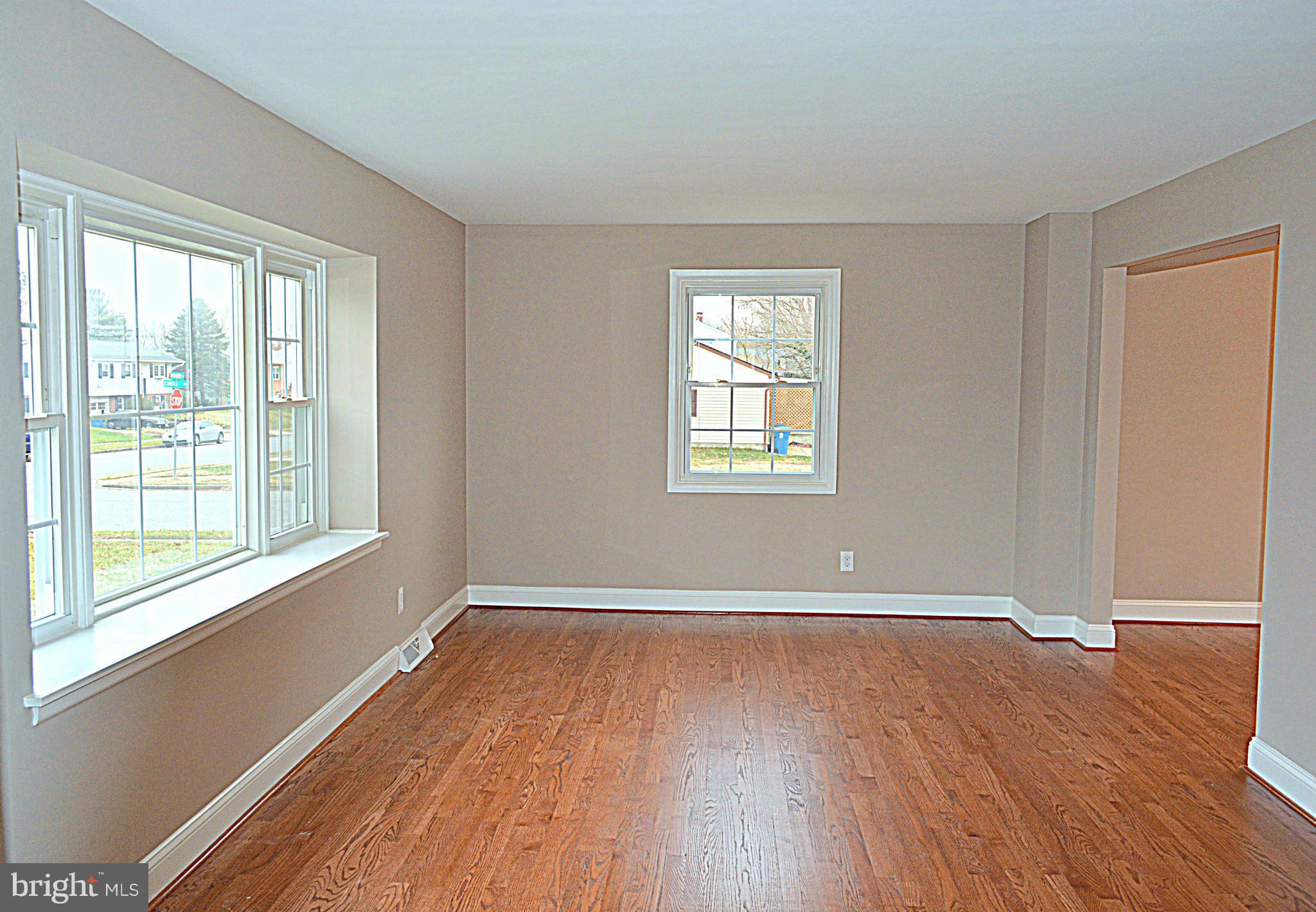 103 Doncaster Road Joppa, MD 21085 - Photo 3 of 18 Living Room