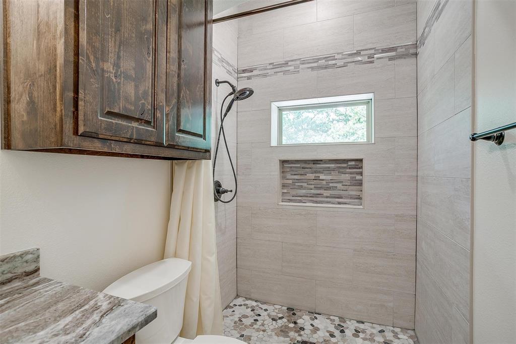 313 Broken Road Perrin, TX 76486 - Photo 21 of 38