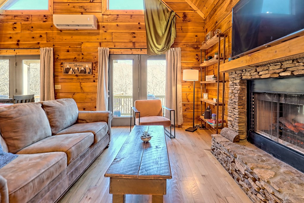 891 Cold Stream Trail Jasper, GA 30143 - Photo 6 of 35 Gallery Image 6