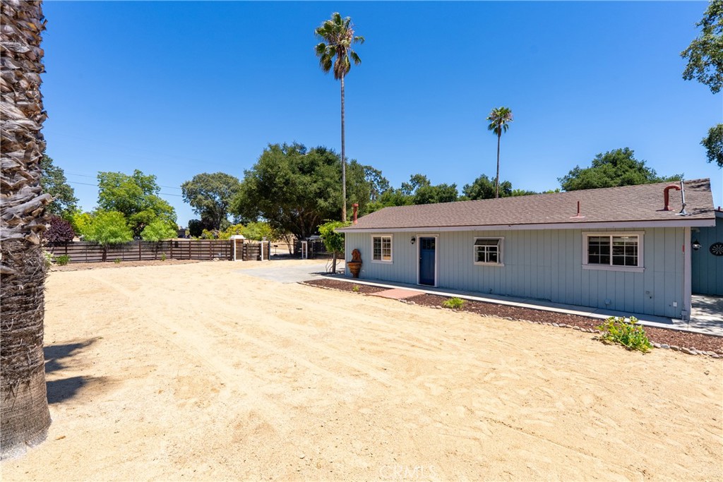 1820 San Ramon Road Atascadero, CA 93422 - Photo 38 of 57