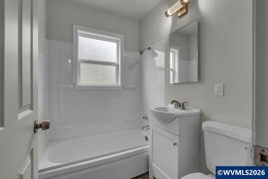 905 20th Street Southeast Salem, OR 97301 - Photo 31 of 39
