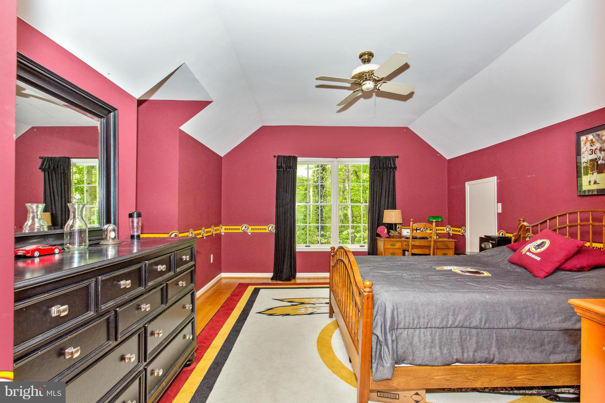 2004 Huntcliff Drive Gambrills, MD 21054 - Photo 28 of 30 Bedroom