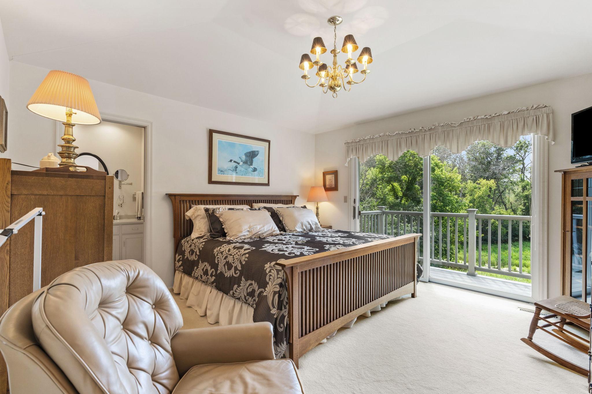 481 Peavey Lane Wayzata, MN 55391 - Photo 25 of 55