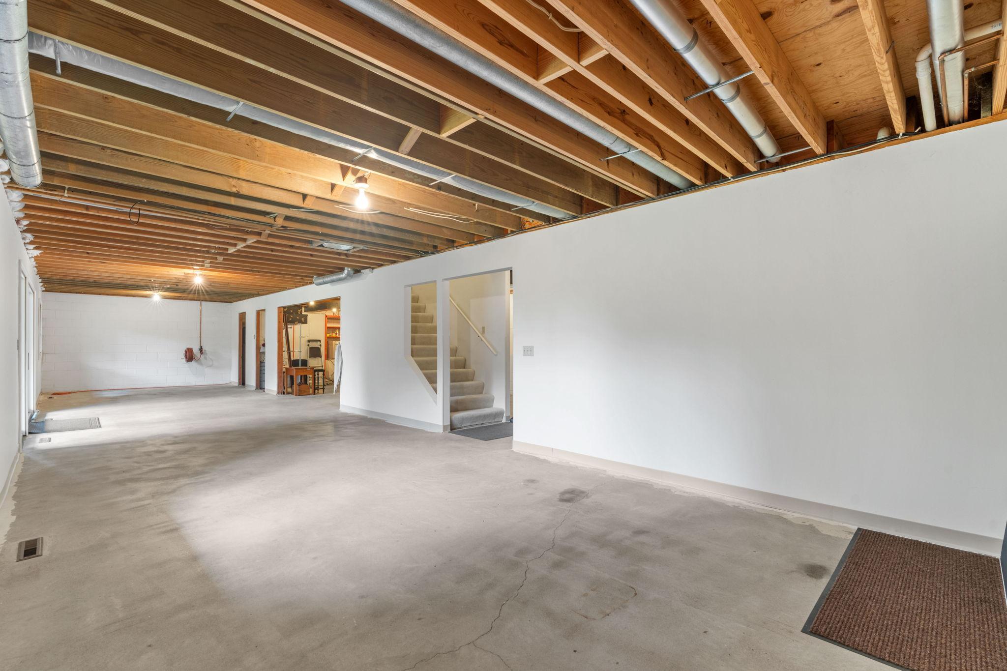 481 Peavey Lane Wayzata, MN 55391 - Photo 28 of 55