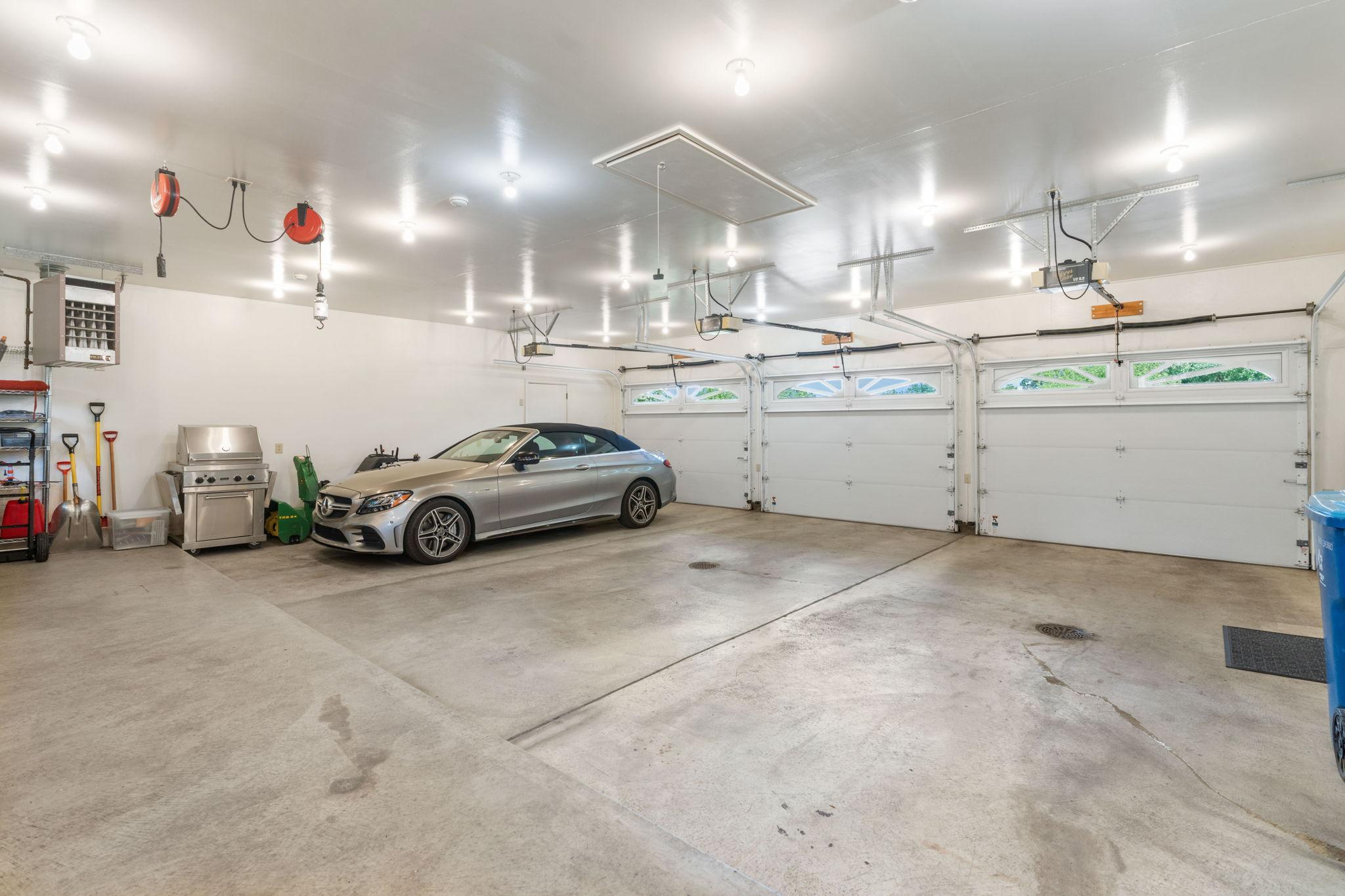 481 Peavey Lane Wayzata, MN 55391 - Photo 37 of 55