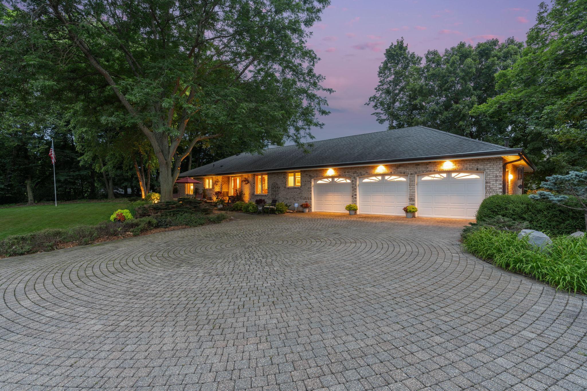 481 Peavey Lane Wayzata, MN 55391 - Photo 39 of 55