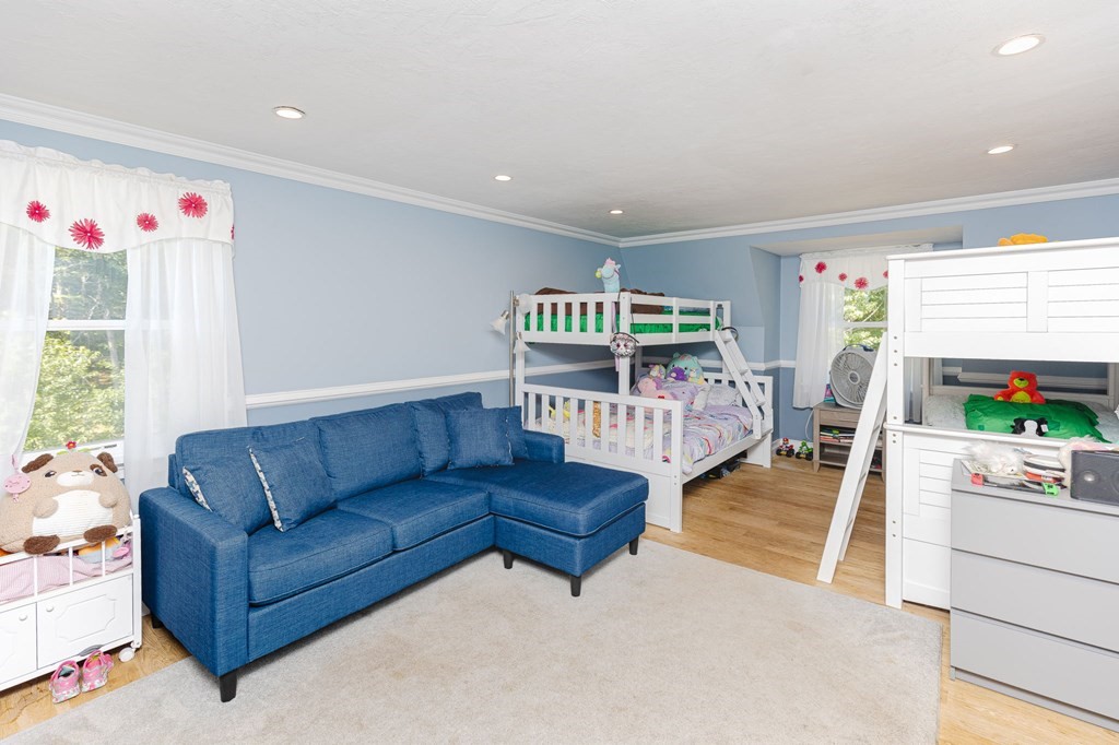 153 Bay Road Easton, MA 02356 - Photo 17 of 21 Gallery Image 17