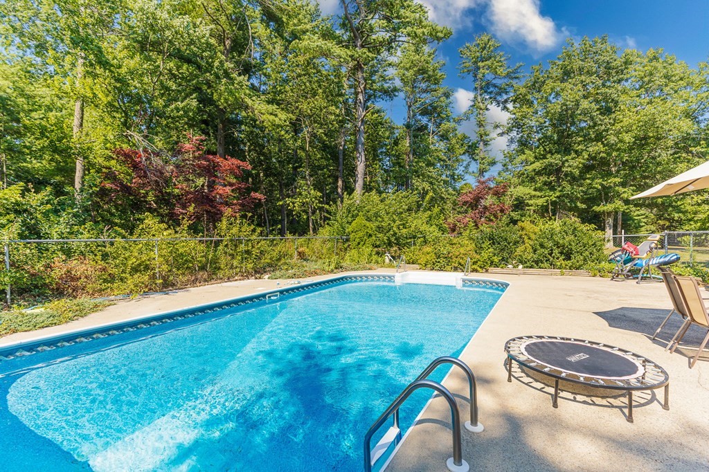 153 Bay Road Easton, MA 02356 - Photo 2 of 21 Gallery Image 2