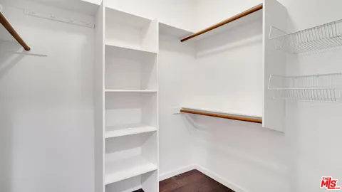 $675,000 | 13920 Moorpark Street, Unit 106, Sherman Oaks, CA 91423