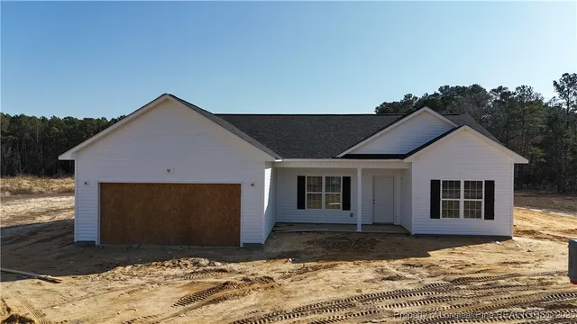 $282,000 | 52 Orchard Lane, Parkton, NC 28371