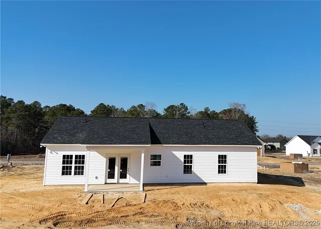 $282,000 | 52 Orchard Lane, Parkton, NC 28371