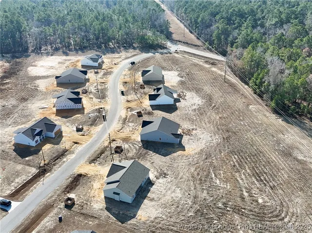 $282,000 | 52 Orchard Lane, Parkton, NC 28371