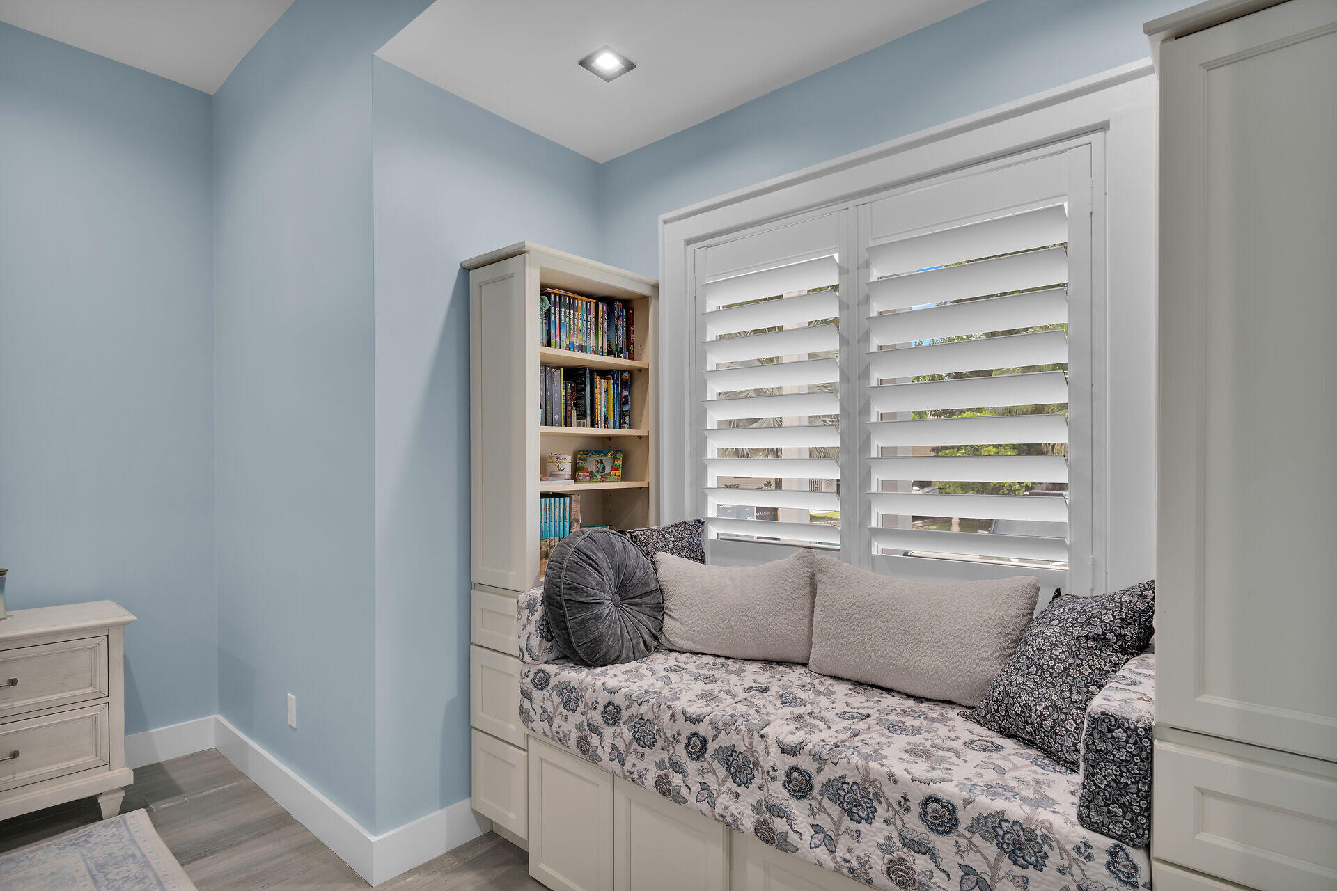2827 Harris Avenue Key West, FL 33040 - Photo 23 of 80 Master Reading Nook-2827 Harris Ave