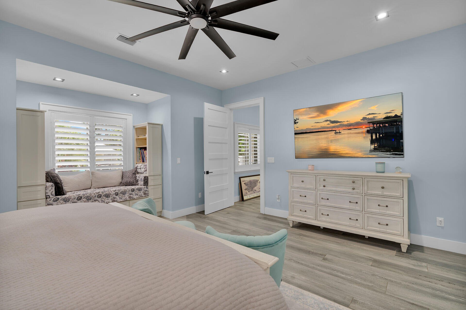 2827 Harris Avenue Key West, FL 33040 - Photo 25 of 80 Master to Entry From Right