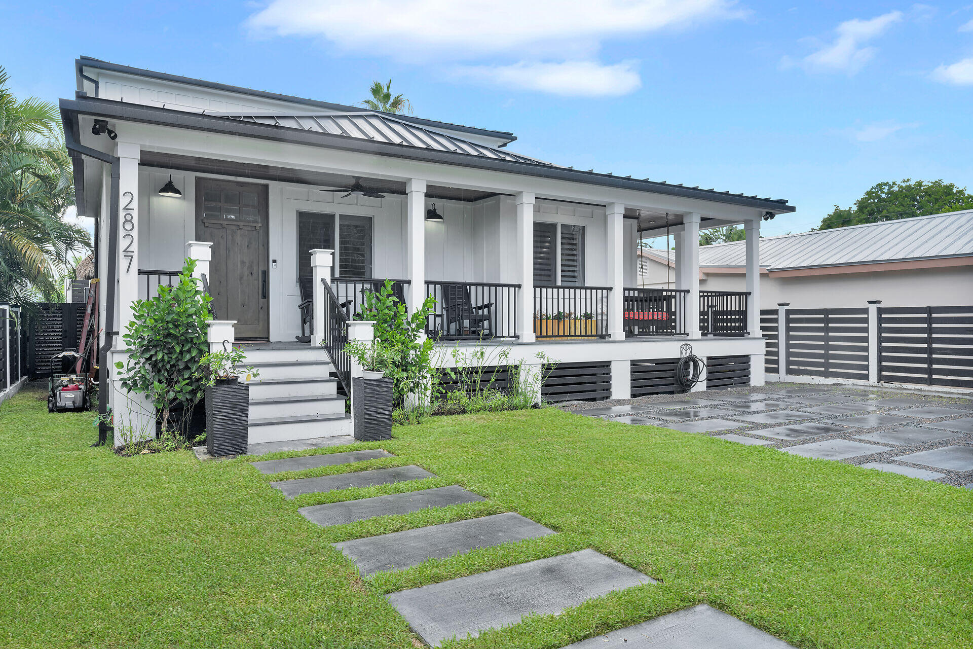 2827 Harris Avenue Key West, FL 33040 - Photo 47 of 80 Front from Mailbox -2827 Harris Ave