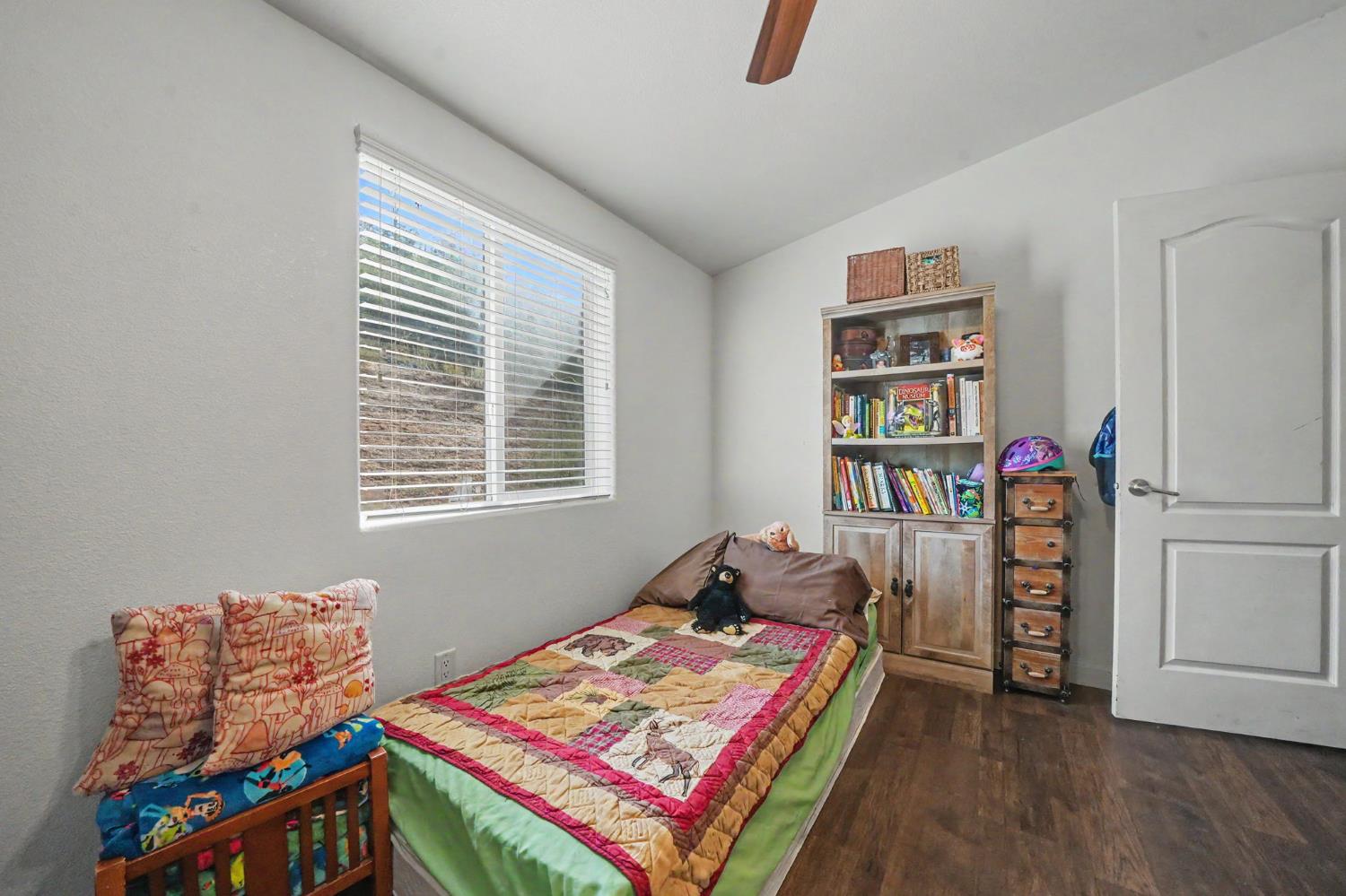 9307 Sun Road Mountain Ranch, CA 95246 - Photo 21 of 96 Gallery Image 21