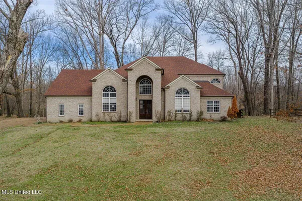 $290,000 | 4784 Austin Road, Nesbit, MS 38651